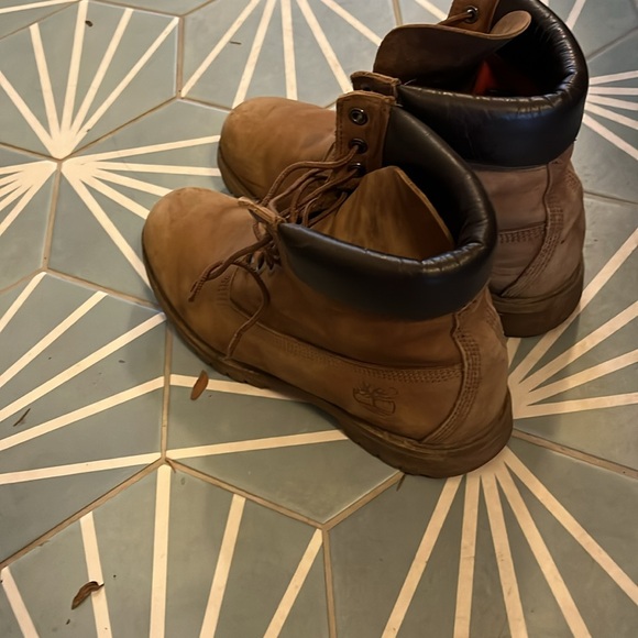 Timberland Boots - Picture 6 of 7